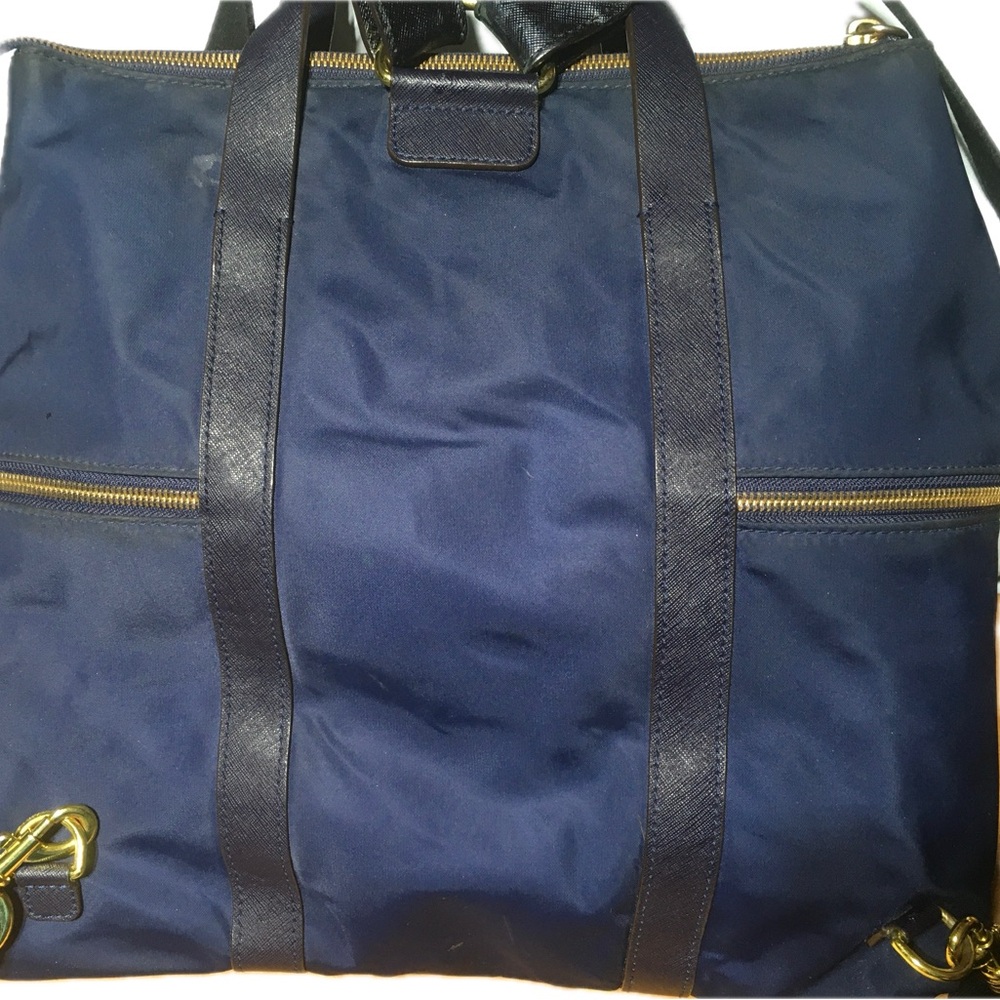 Henri Bendel Jet Set Backpack Sling Back Shoulder Bag Navy Blue - Picture 7 of 16